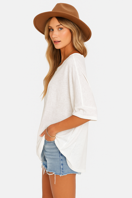 Noor oversized T-shirt met wijde mouwen dames – zijaanzicht – Brunelle