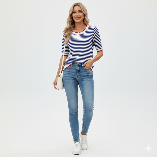Élinea gestreept T-shirt dames – vooraanzicht op model – Brunelle