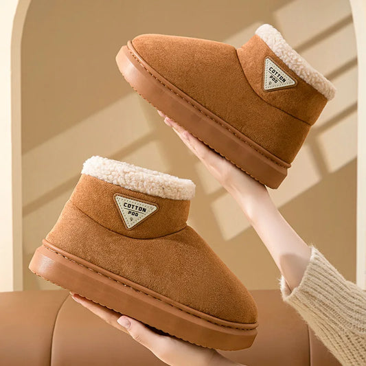 dames snowboot Lotte pluche beige zijkant